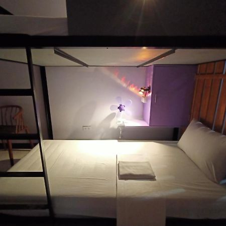 Sean'S Boat Hostel Manila Ngoại thất bức ảnh