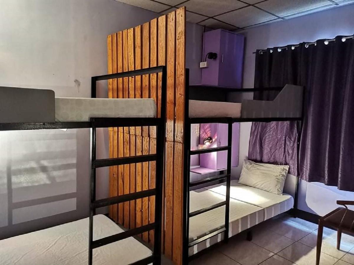 Sean'S Boat Hostel Manila Ngoại thất bức ảnh