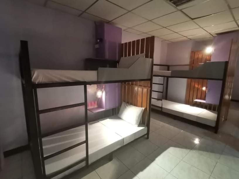 Sean'S Boat Hostel Manila Ngoại thất bức ảnh