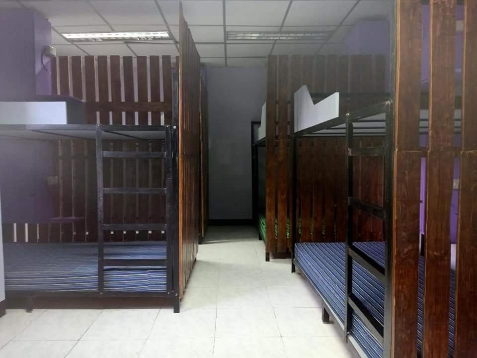 Sean'S Boat Hostel Manila Ngoại thất bức ảnh