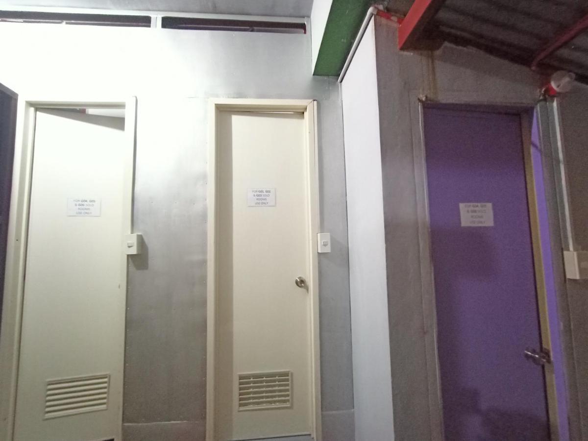 Sean'S Boat Hostel Manila Ngoại thất bức ảnh